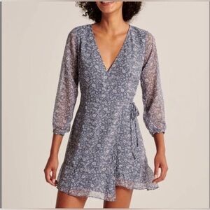 Abercrombie & Fitch Blue Floral Wrap Dress